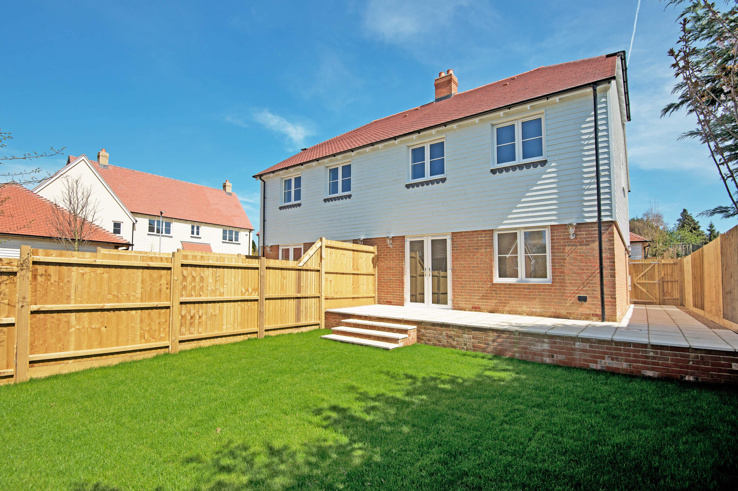LongviewClose26-ret