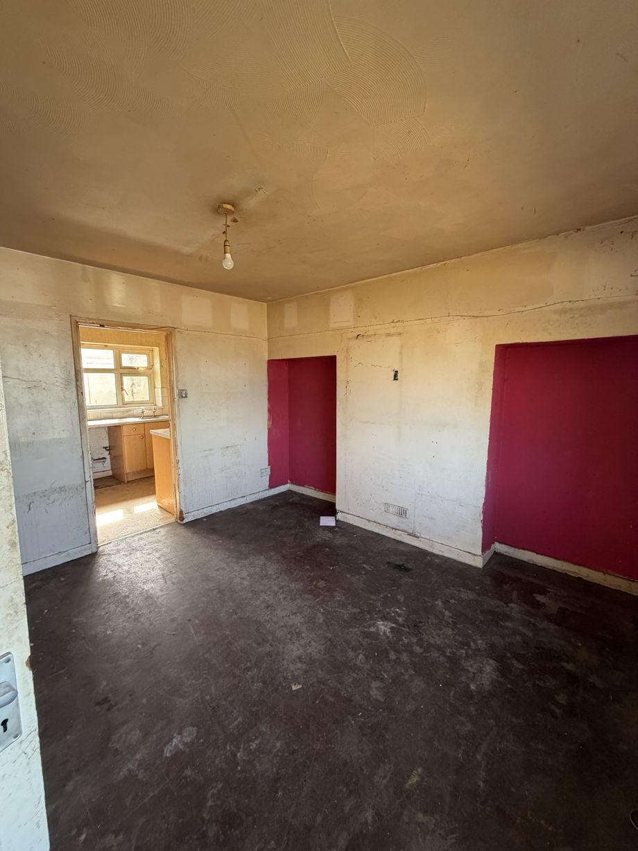 Living room before refurbishment